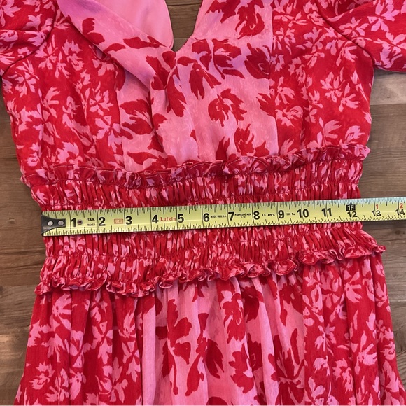 Taylor Smocked Waist Dress‎ - Picture 10 of 12